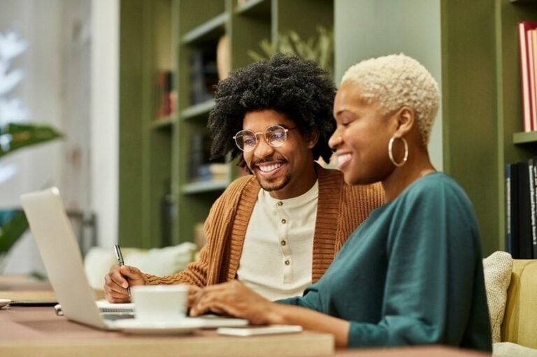 Estudantes universitários negros