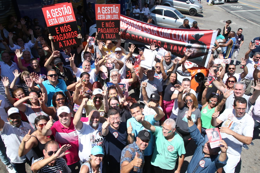 Movimento do Bem protesta contra taxa do lixo em Diadema