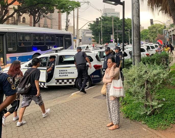 Homem quebra dentes de GCM, que reage e efetua disparo na virilha do suspeito