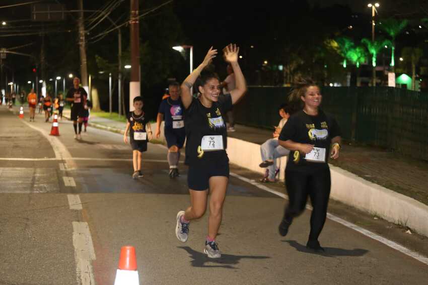 Caveiras Nigth Run reúne cerca de 600 participantes em Ribeirão Pires