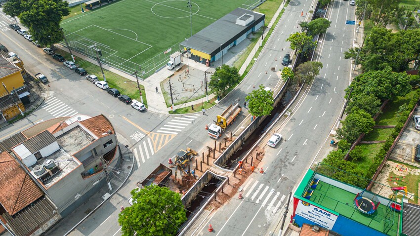 Orlando Morando autoriza obras de pontilhão na Av. Juscelino Kubitschek