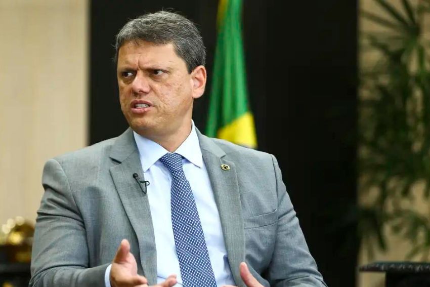 Governador de SP é contra gratuidade no transporte público