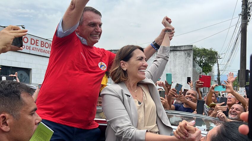 Rosana Valle recebe elogios de Tarcísio e apoio de Bolsonaro em Santos