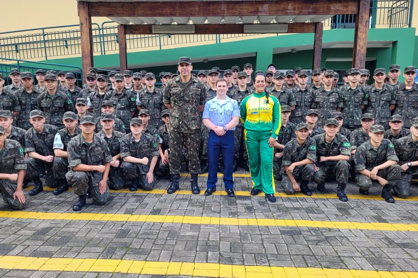 Arthur Zanetti no Tiro de Guerra