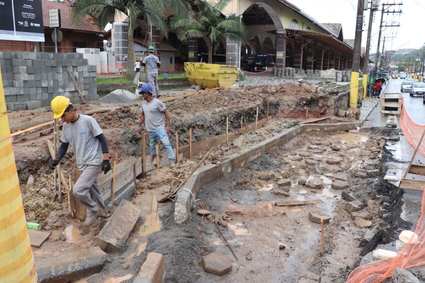 Ribeirão Pires inicia construção de área de embarque e desembarque na rodoviária municipal