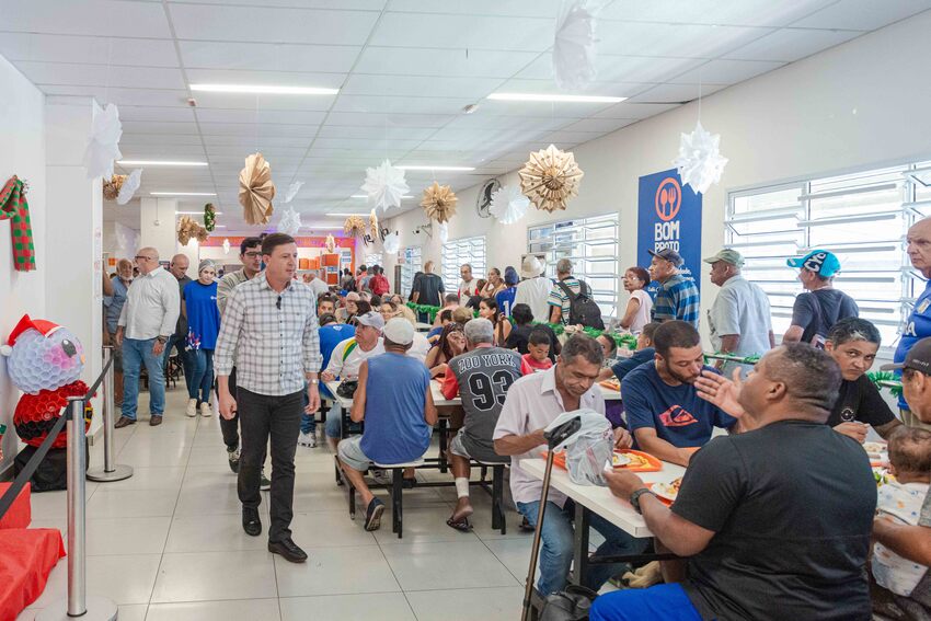 Bom Prato de São Bernardo oferece almoço especial para celebrar o Natal