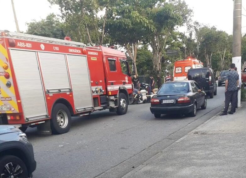 Em São Bernardo, rapaz morre ao ser atropelado por caminhonete