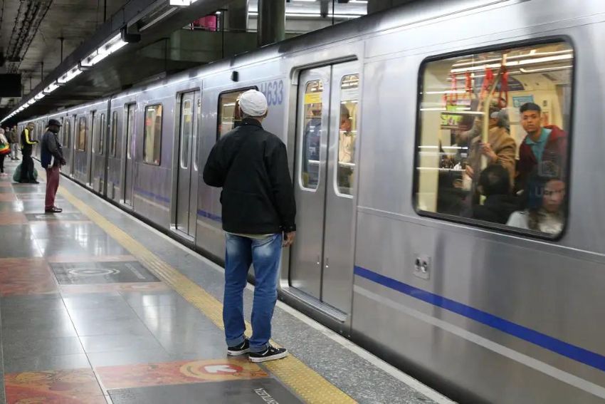 Passagens do transporte público ficam mais caras em 2024