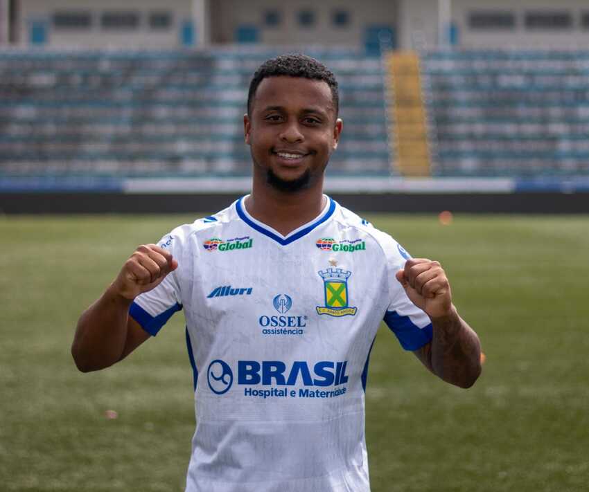 Santo André acerta a contratação de Bruno Michel