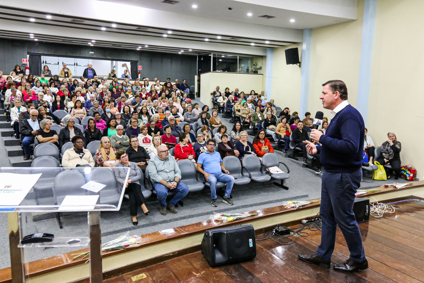 Faculdade Aberta para a Terceira Idade de São Bernardo abre inscrições