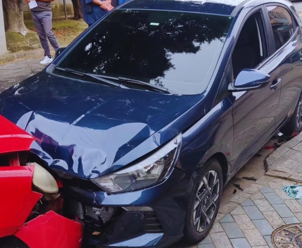 carro batido por detento em saidinha