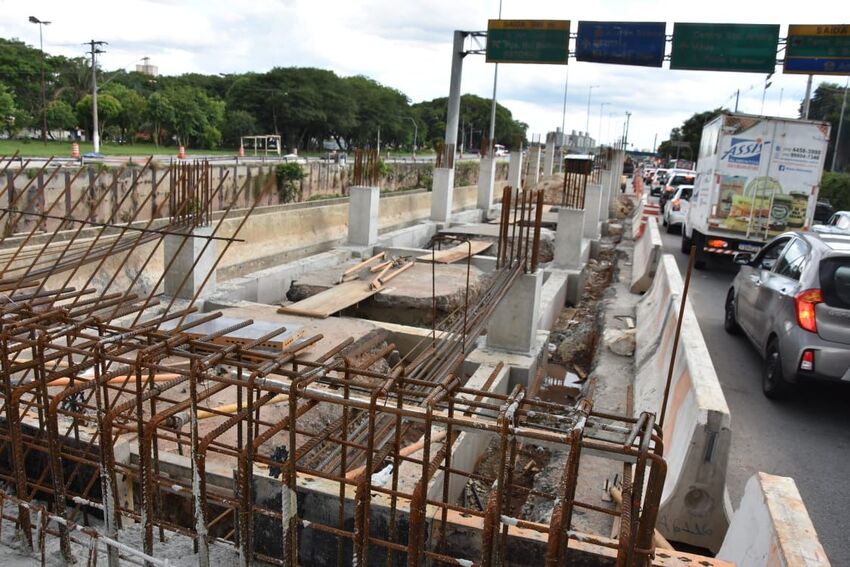 Santo André interdita trecho da Avenida dos Estados para obras