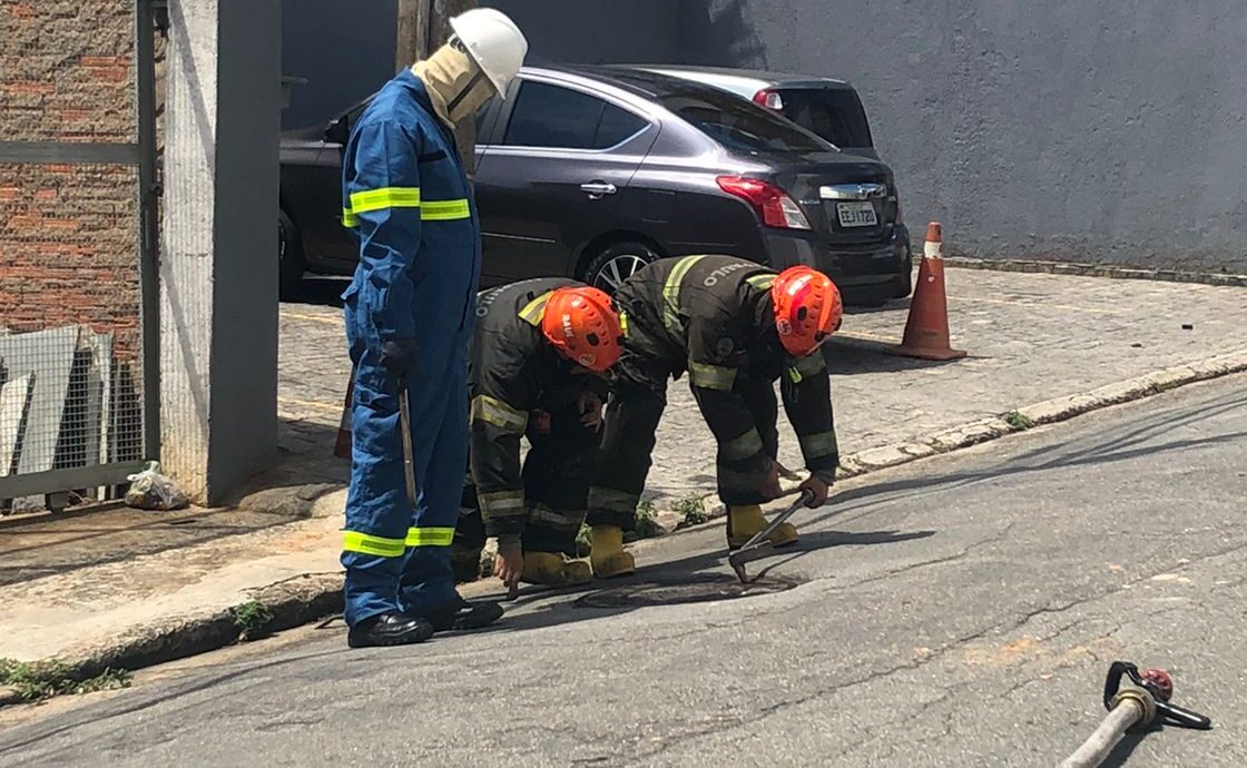 Terceirizada da Sabesp perfura cano e provoca vazamento de gás em Sto.André