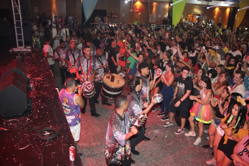 Vem aí a Noite de Carnaval do Aramaçan