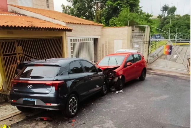 Em fuga, detento em saidinha bate carro, pula telhados de casas e é preso em Mauá