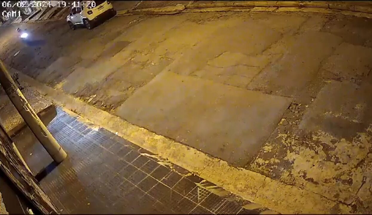 Vídeo: PM de folga é alvejado em Santo André por criminosos em moto