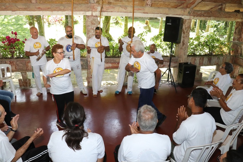 Oficina do Capoeirando na Melhor Idade