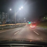 Vídeo: Viaduto Tereza Delta de SBC tem iluminação especial alusiva ao Maio Amarelo