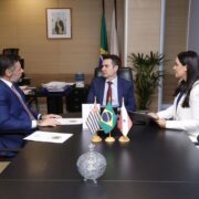 Marangoni encontra Ministro das Cidades para viabilizar novas casas para Sto.André