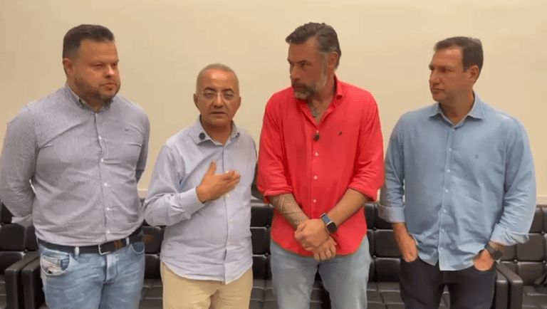 Ailton Lima e marangoni
