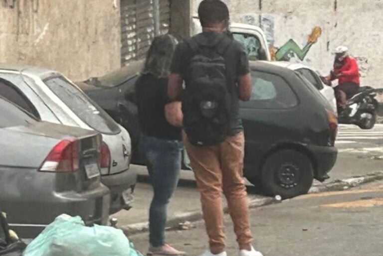 Três pessoas são detidas distribuindo panfleto contra Filippi