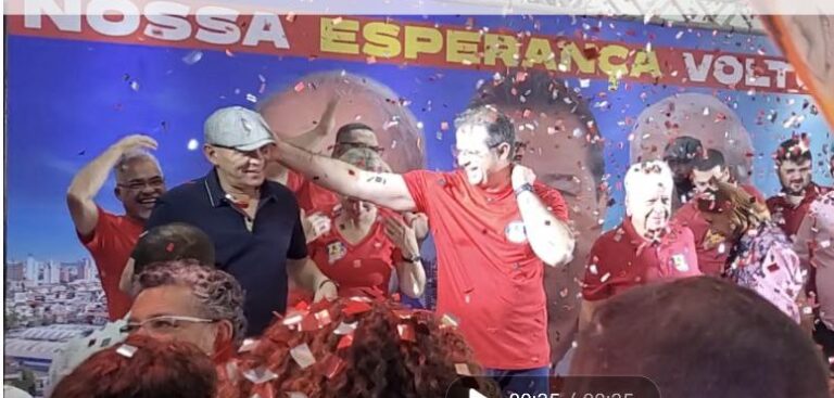 Luiz Fernando inaugura comitê e eleva tom contra adversário
