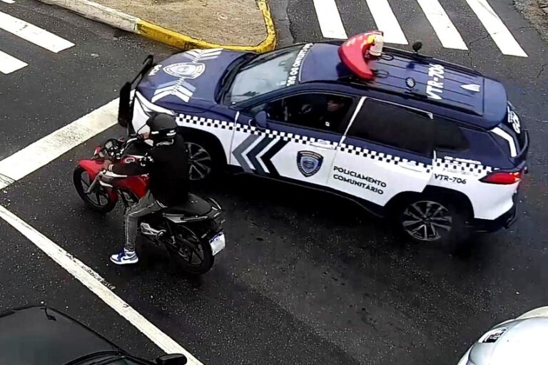 motocicleta usada em roubos