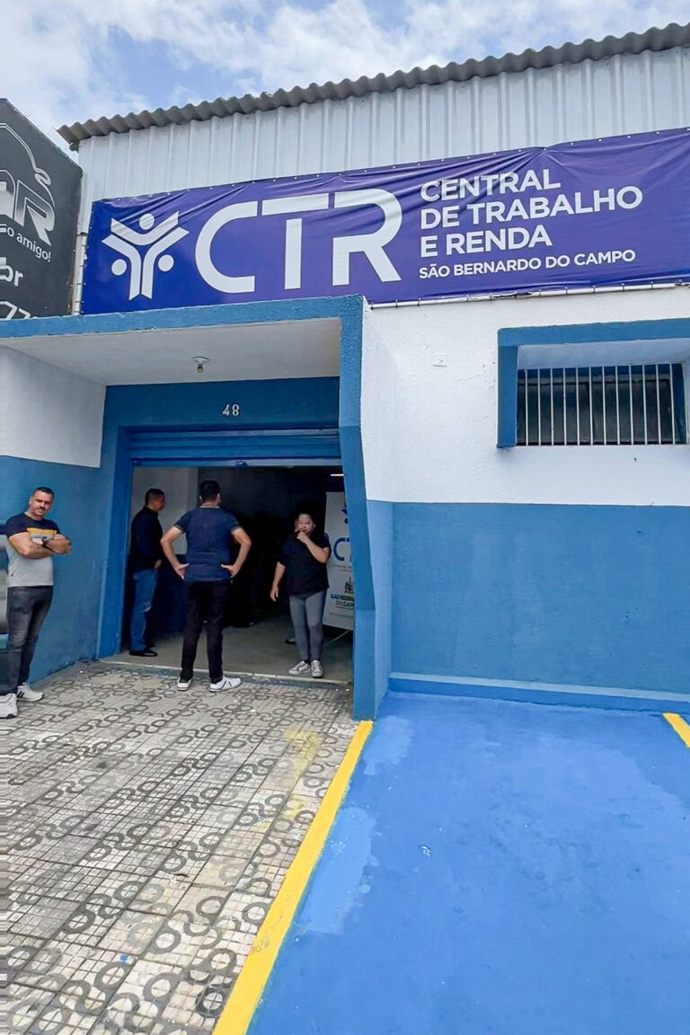 Prefeito Orlando Morando entrega revitalização da Central de Trabalho e Renda