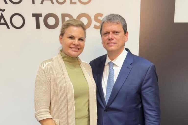 Pleito da deputada Carla Morando, Alesp aprova isenção do IPVA em SP para carros híbridos e ônibus e caminhões a gás