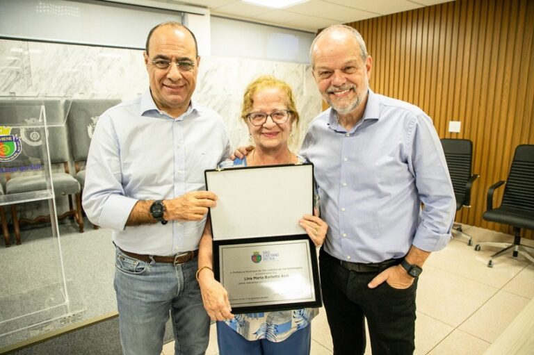 diretora homenageada