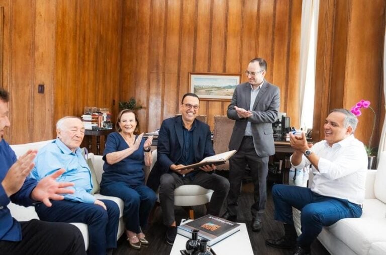 Prefeito Marcelo Lima visita governador em exercício em agenda no Palácio dos Bandeirantes