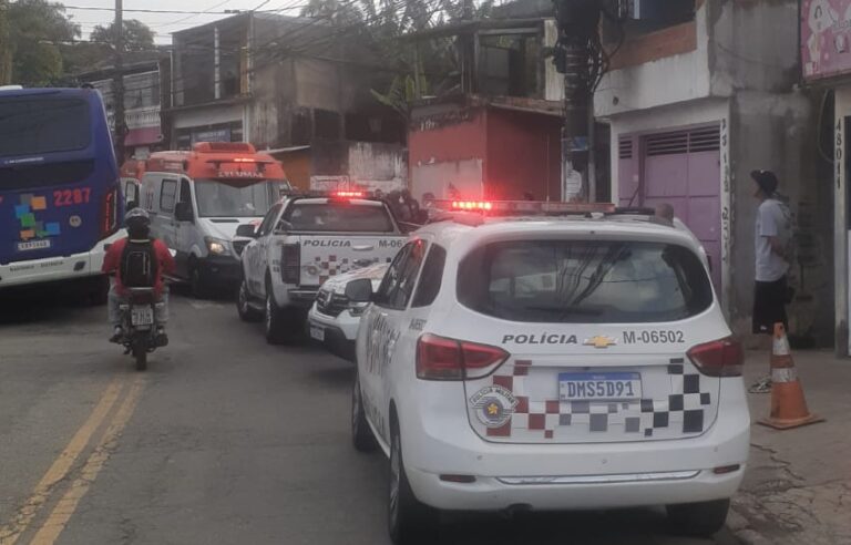idoso, de 63 anos, morreu após sofrer um mal súbito enquanto caminhava na Rua José Martins Fernandes