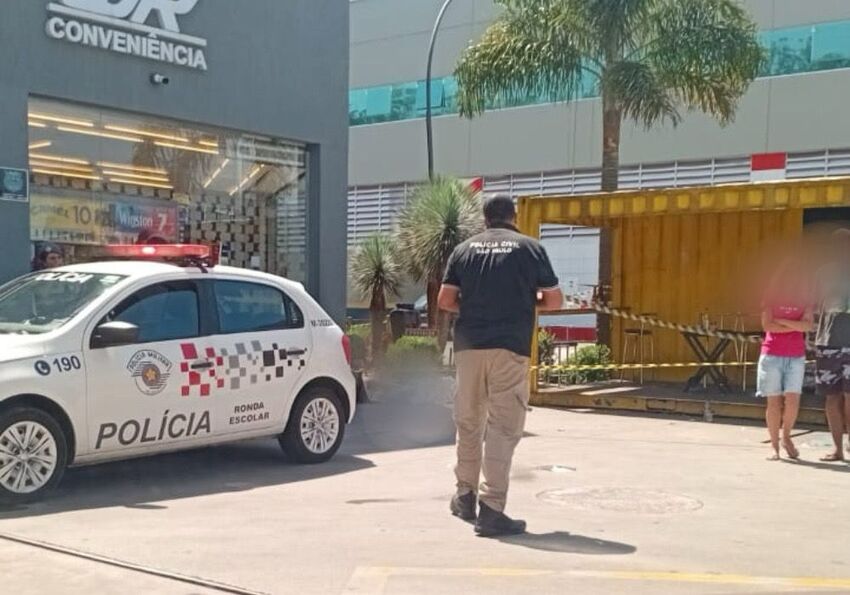 Homem cai em posto de gasolina de Ribeirão Pires, bate a cabeça e morre