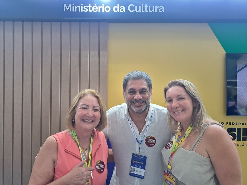 secretária Rosi