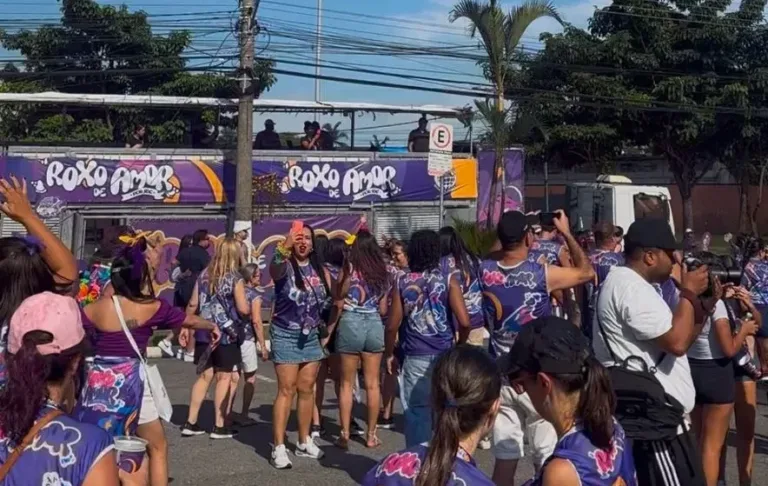 Blocos marcam retomada do carnaval de rua pela gestão Marcelo Lima; folia animou famílias Blocos marcam retomada do carnaval de rua pela gestão Marcelo Lima; folia animou famílias
