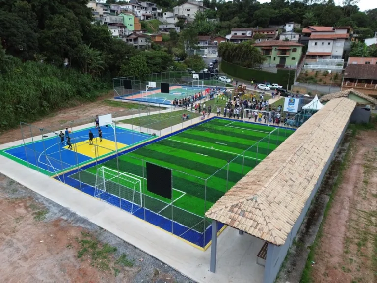 nova quadra de futebol Society, de basquete 3x3 e poliesportiva
