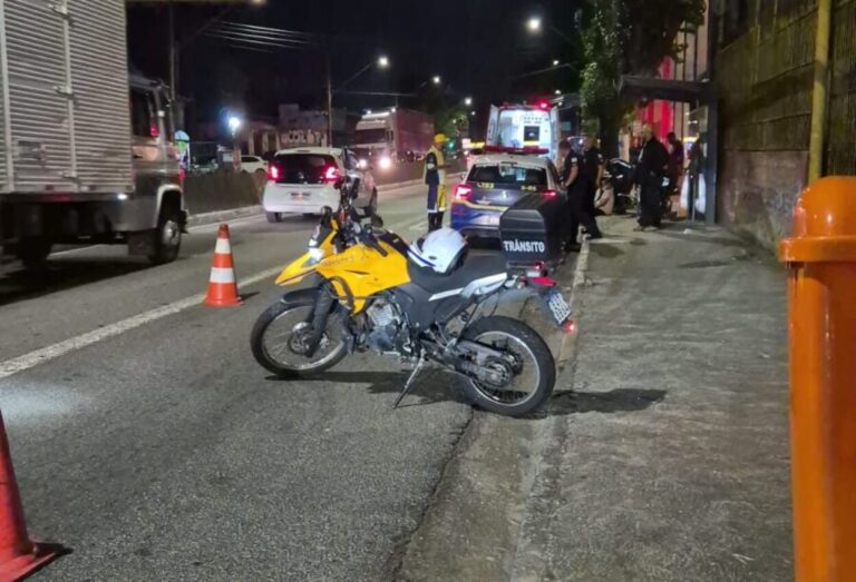 Acidente em São Bernardo deixa motociclista ferida