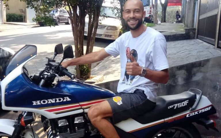 Funcionário da Volks perde a vida em colisão entre moto e caminhão na Anchieta