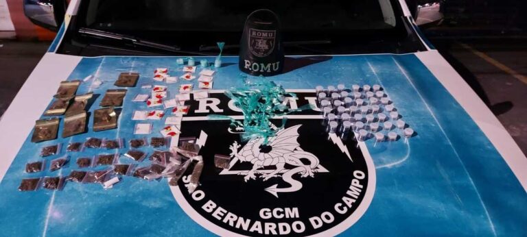 só neste final de semana foram recolhidos 232 invólucros de crack e 200 frascos de lança-perfume