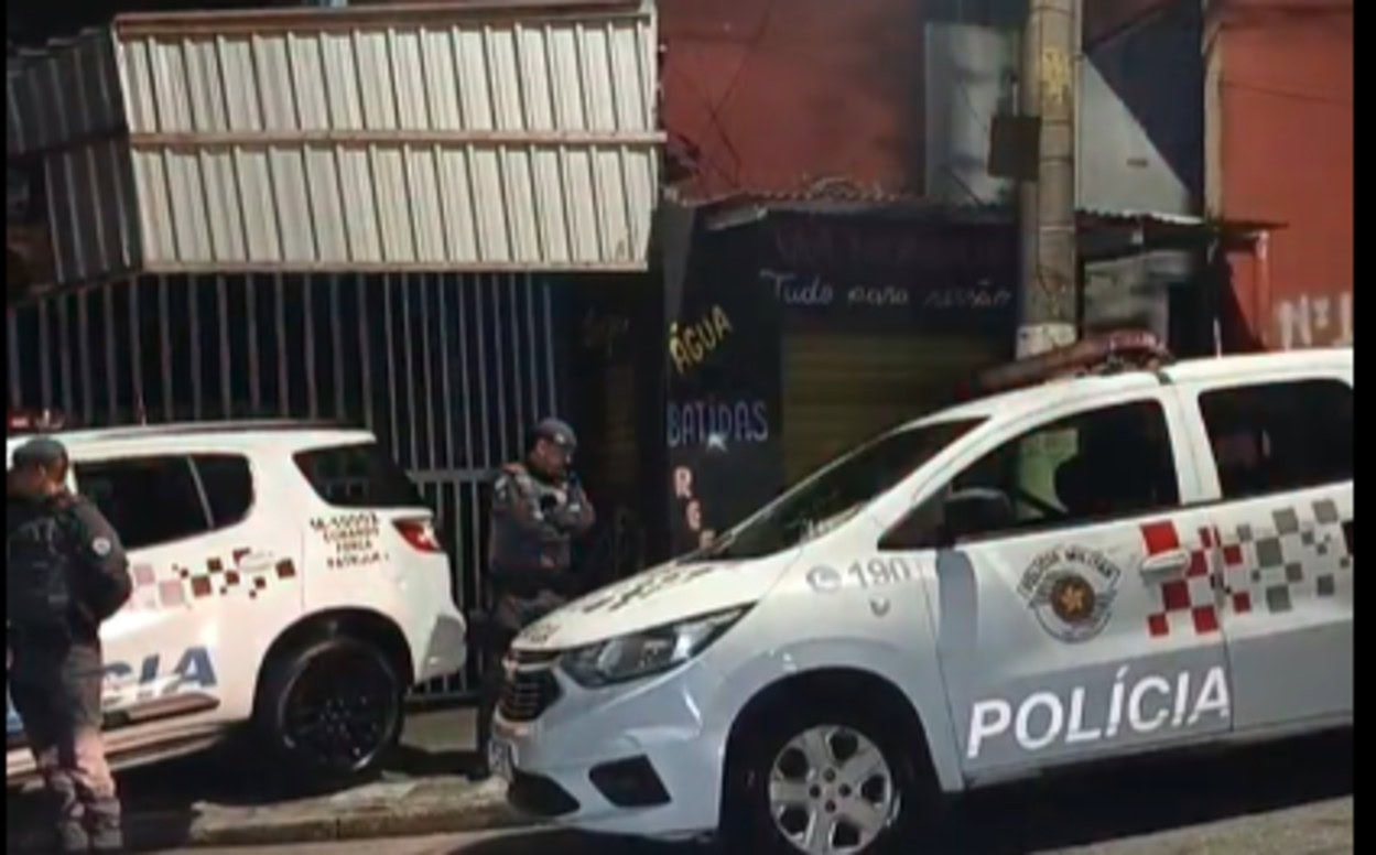 Ex-companheiro da mulher já tinha tentado tirar a vida dela em março, estava alcoolizado e exigia cartão de crédito.