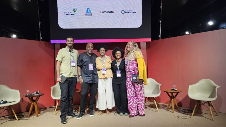Fundação Grupo Volkswagen amplia debate sobre mobilidade social e protagonismo negro no Congresso GIFE