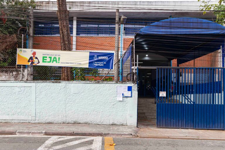 Mais 18 escolas de Diadema terão recursos para garantir acesso à internet