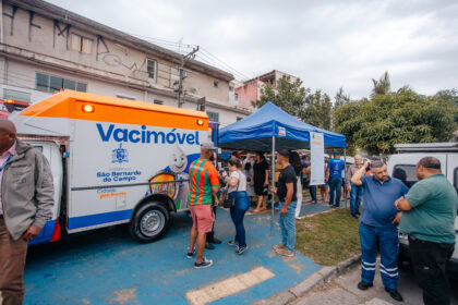Vacimóvel roda São Bernardo para imunizar população contra a gripe