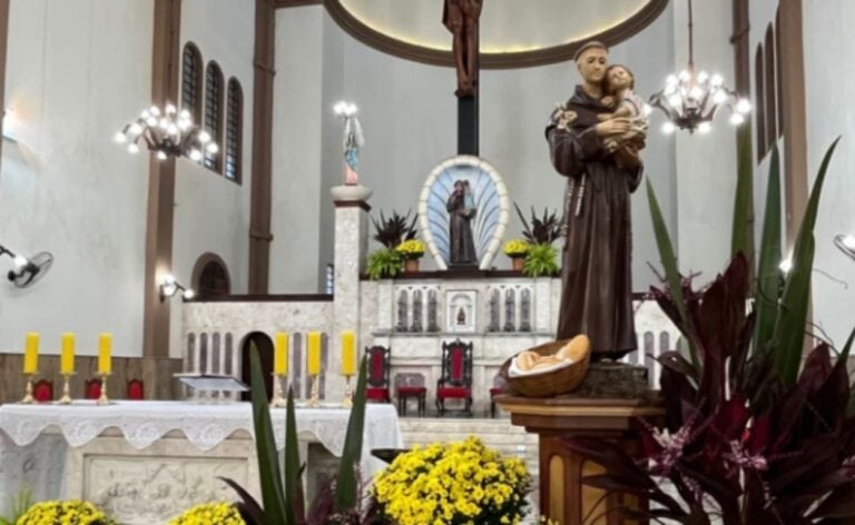 Hoje é dia de Santo Antônio, o Santo Casamenteiro, e igrejas realizam benção dos pães
