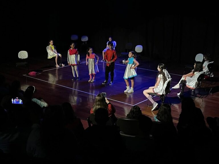 Ribeirão Pires abre inscrições para cursos gratuitos de música, teatro e artes visuais