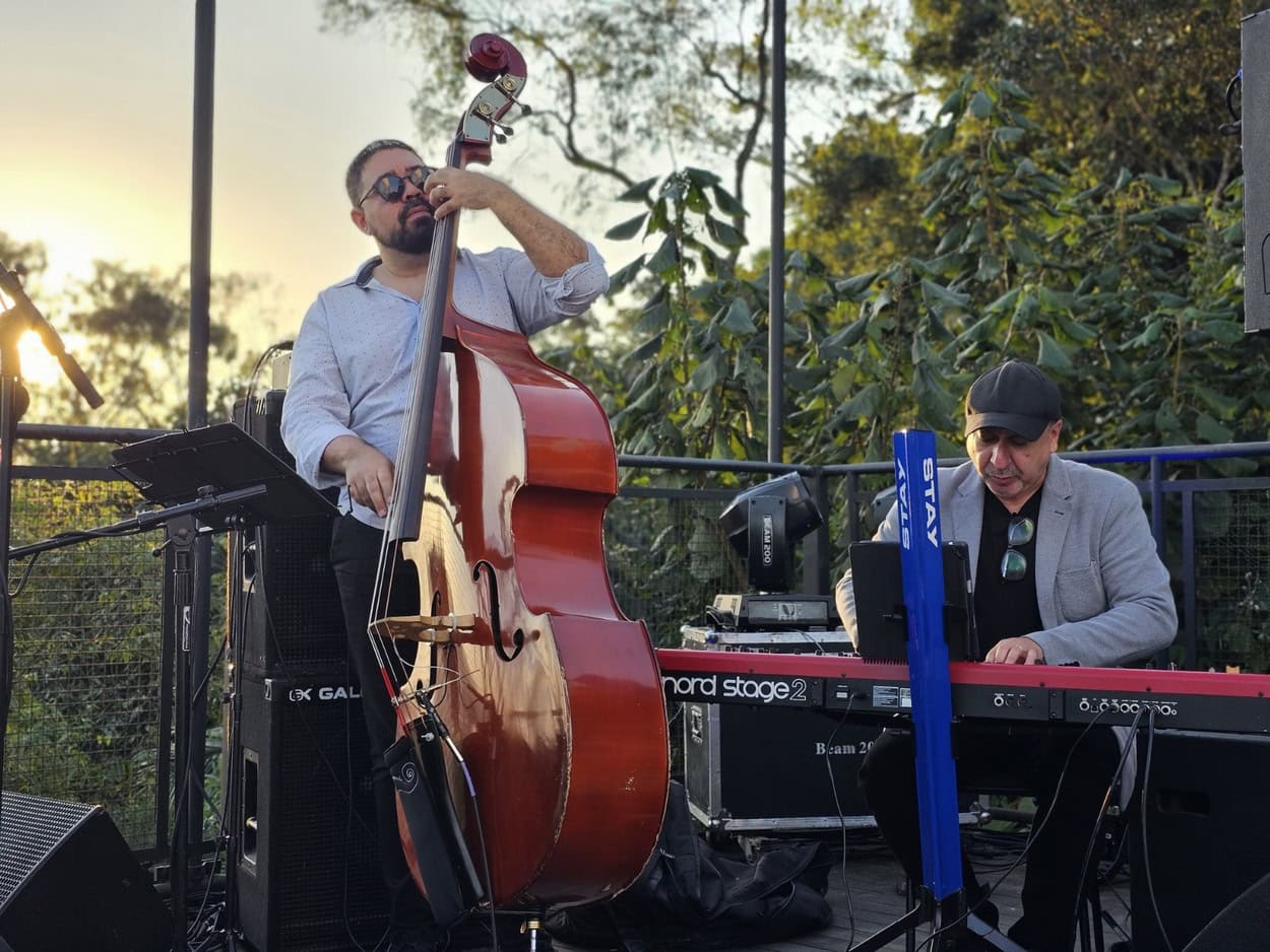 Ao longo do dia, o público acompanhou shows do Jazz Combo e Grupo de Choro da EMARP, Moisés Alves e Grupo, Edu SattaJah, Marco de Vita, e Eric Budney com convidados Foto: Leandro Teixeira (PMETRP)