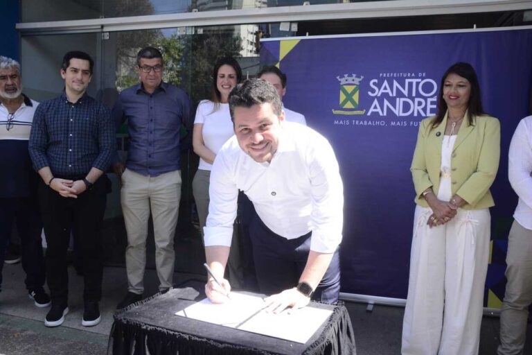 Ordem de serviço foi assinada nesta sexta-feira para obras de equipamento que vai funcionar na Avenida Ramiro Colleoni