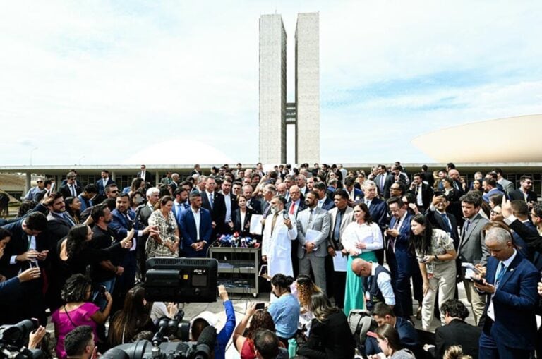 Oposição anuncia obstrução na tentativa de aprovar um ‘pacote da paz’