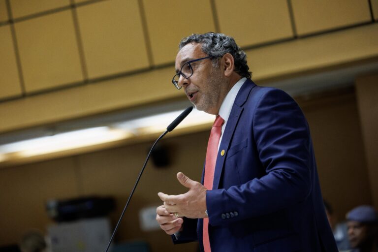 Lei que oferece tratamento à pessoas viciadas em jogos e apostas online é sancionada