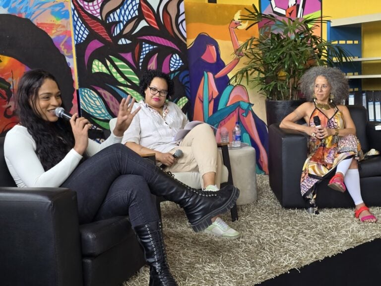 Mesa Literária sobre o protagonismo feminino na música e literatura com curadoria de Luiza Romão foto: Fernando Coutinho/PMETRP